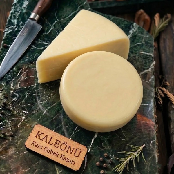 Kars Göbek Kaşarı